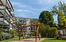 wohnanlage-mit-spielplatz 1